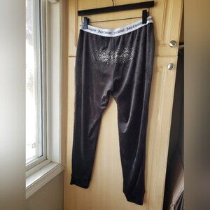 Jui y  outure Bla k Velour Womens Pants